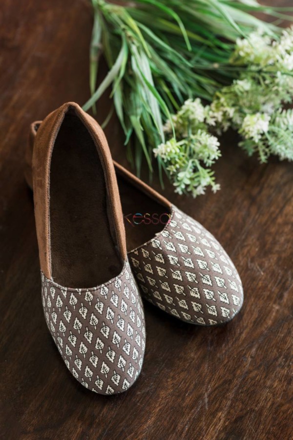 Image for Brown Small Booti Print Shoes