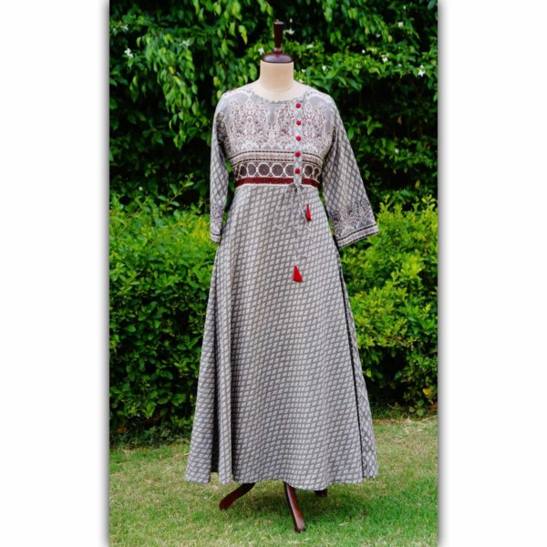 Image for Wa238a Kalamkari Block Print Dress Front 2