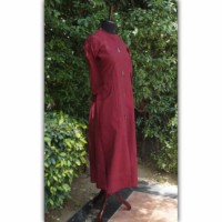 Image for Ws271a Solid Maroonkurta Closeup Side