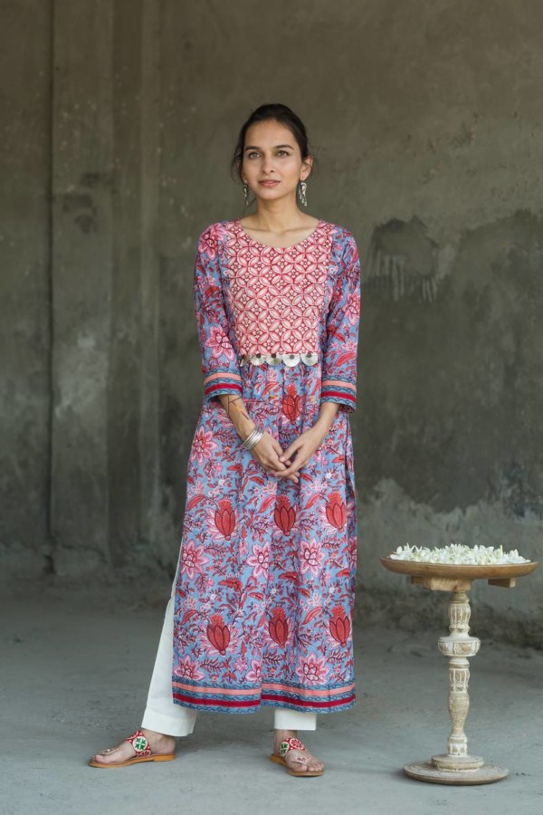 Image for Red Blue Jaal Kurta With Gotta