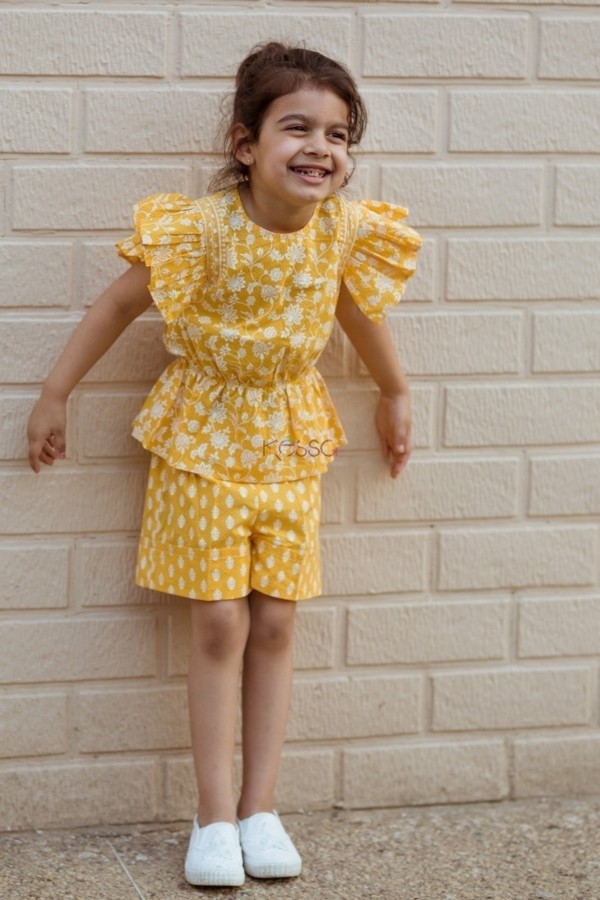 Image for Yellow Pleated Top And Turn Up Short Closeup