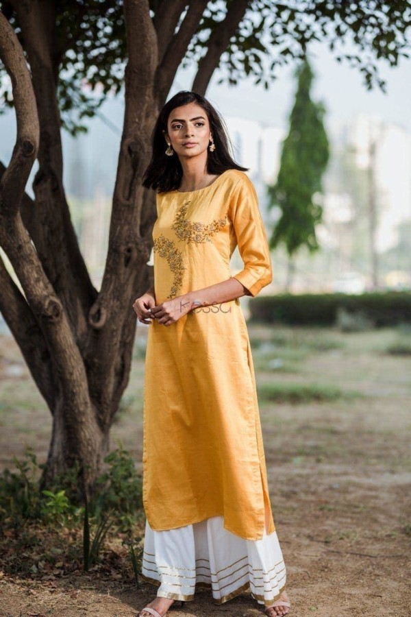 Image for Yellow Zari Hand Embroidery Kurta Front