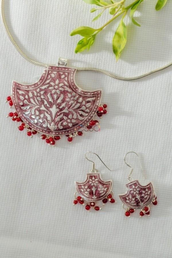 Image for Kessa Kusum Km14 Chestnut Crimson Meenakari Pendant Earrings Set 1