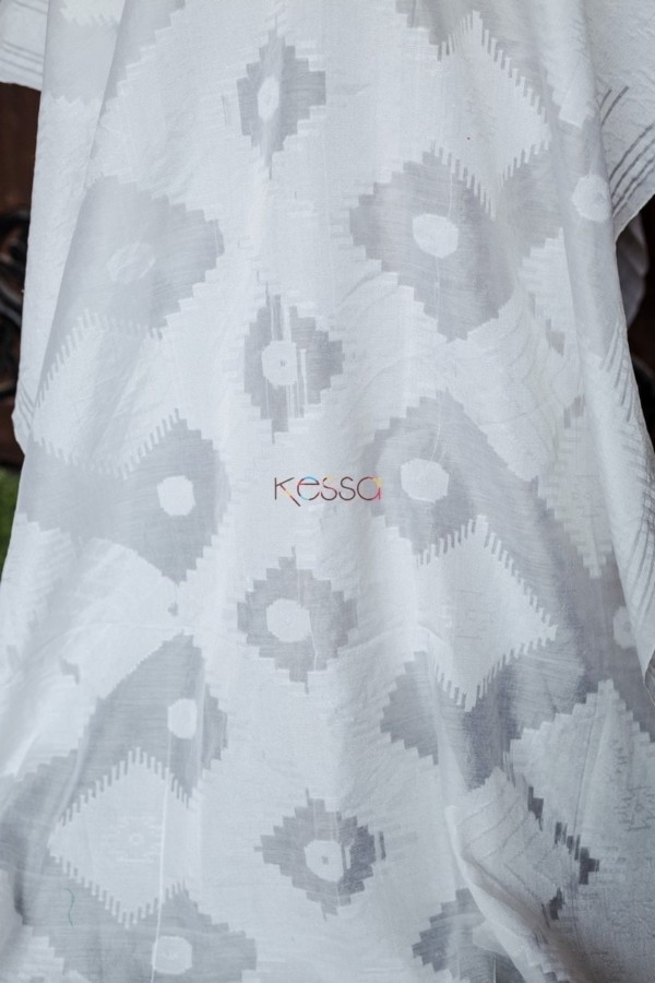 Image for Kudu21 White Chanderi Weave Dupatta Closeup