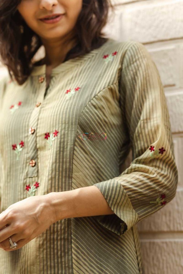 Image for Kessa Ws472 Uniform Green Beige Stripe Chanderi Kurta Closeup