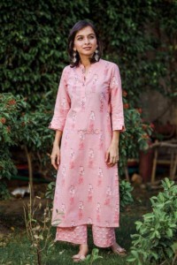 Image for Ws425 Pink Floral Print Kurta And Pant Featured