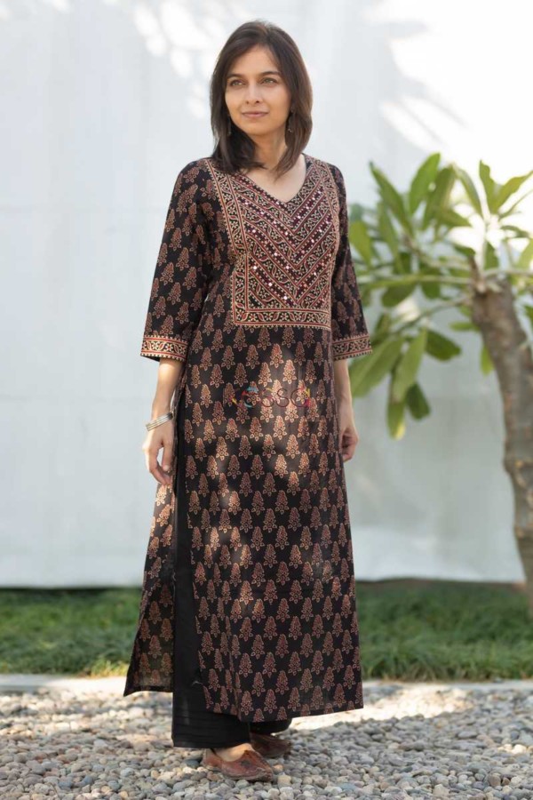 Image for Kessa Wa304a Black Straight Fit Kurta With Border Detailing Featured