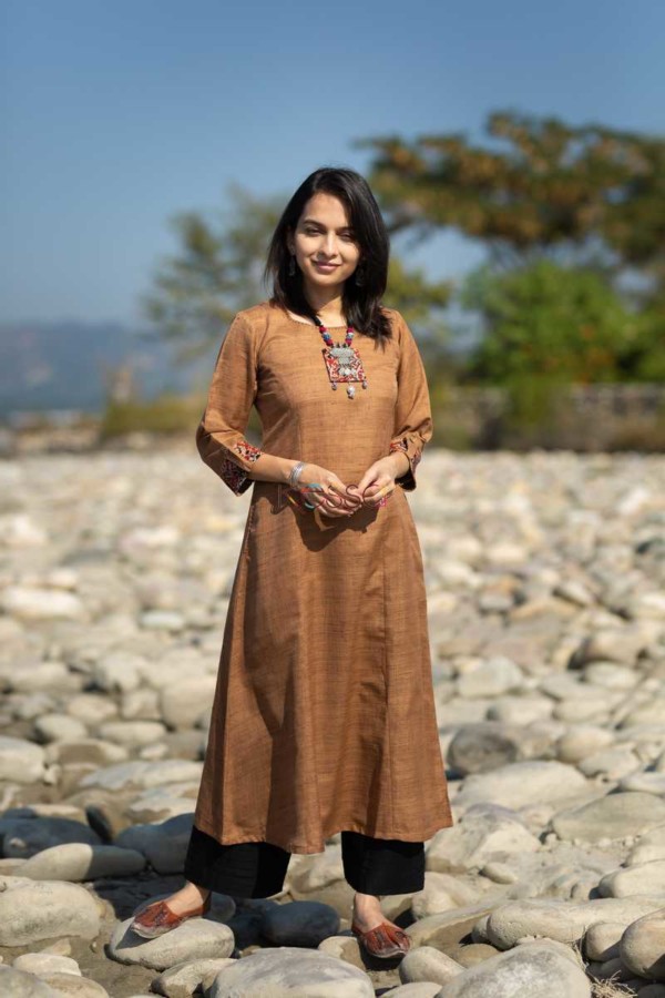Image for Kessa Ws501 Anutque Brass Khadi Silk Kurta With Necklace Front