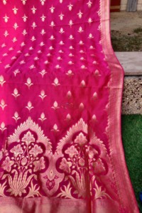 Image for Kessa Kudu63 Crimson Pink Banarsi Jaal Dupatta Front
