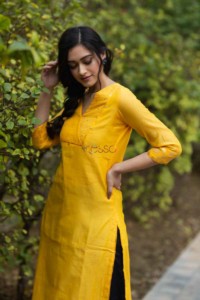 Image for Kessa Ws467a Yellow Straight Chanderi Kurta Closeup 2