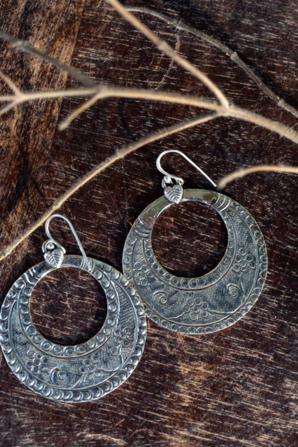 Image for Kessa Kt87 Silver Danglers Featured