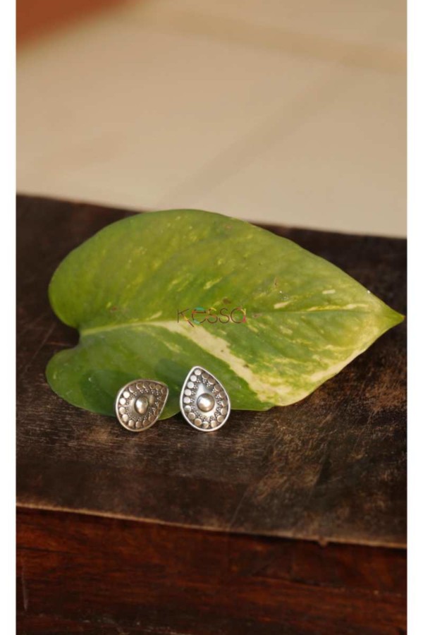 Image for Kt131 Silver Studs Drop Earrings Featured