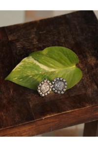 Image for Kt132 Silver Tribal Studs Featured