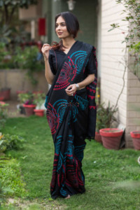 Image for Kessa Kunf03 Modern Tribe Black Printed Bengal Silk Saree 1 4