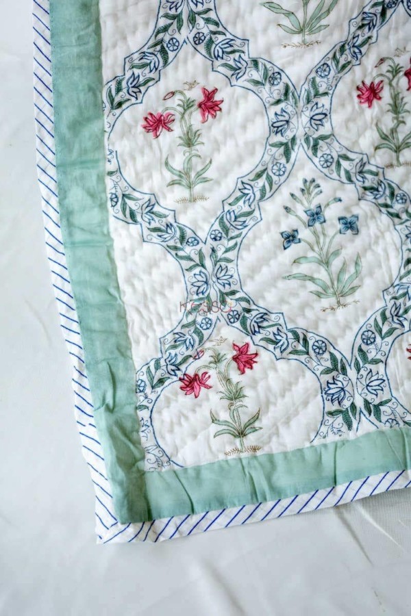 Image for Kessa Kaq02 Gray Mughal Print Double Bed Quilt Closeup