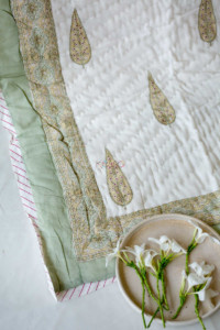 Image for Kessa Kaq27 Mongoose Green Shades Single Bed Quilt Closeup