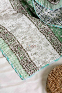 Image for Kessa Kaq35 Apple Green Cream Double Bed Quilt Booti
