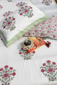 Image for Kessa Kpb01 Tapestry Red Mughal Print Bedsheet Set Of 3 Featured