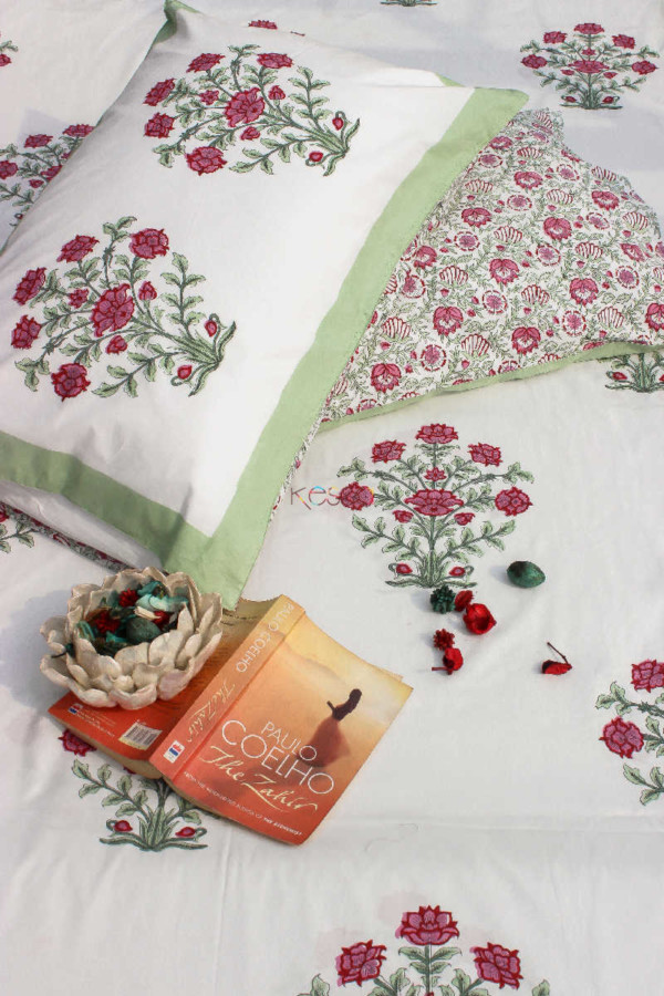 Image for Kessa Kpb01 Tapestry Red Mughal Print Bedsheet Set Of 3 Look