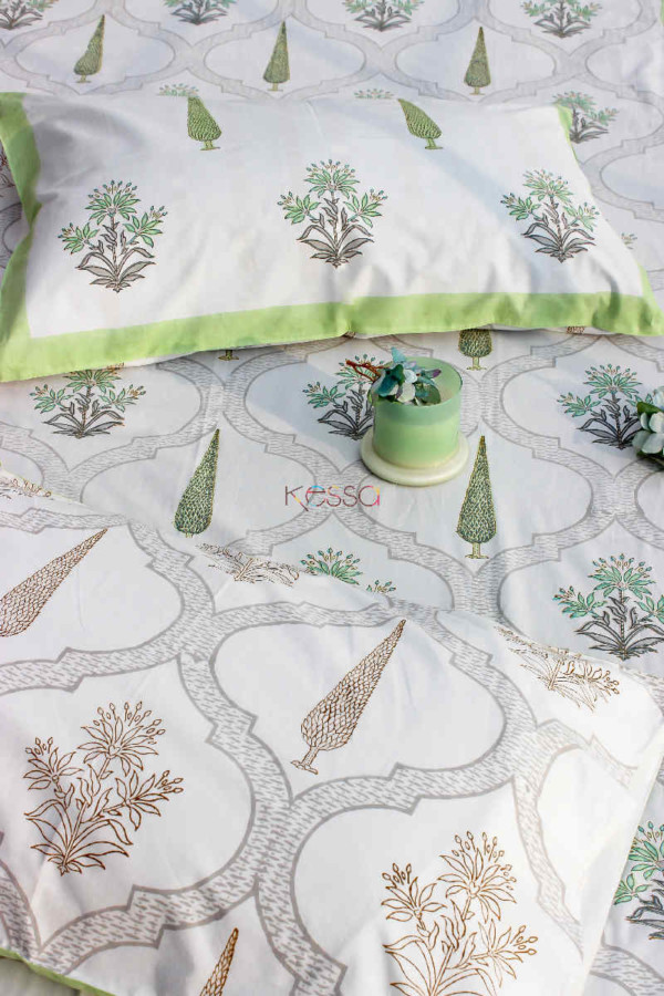 Image for Kessa Kpb09 Shades Green Bedsheet Two Pillow Covers Closeup