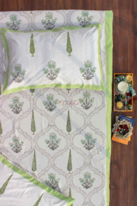 Image for Kessa Kpb09 Shades Green Bedsheet Two Pillow Covers Main