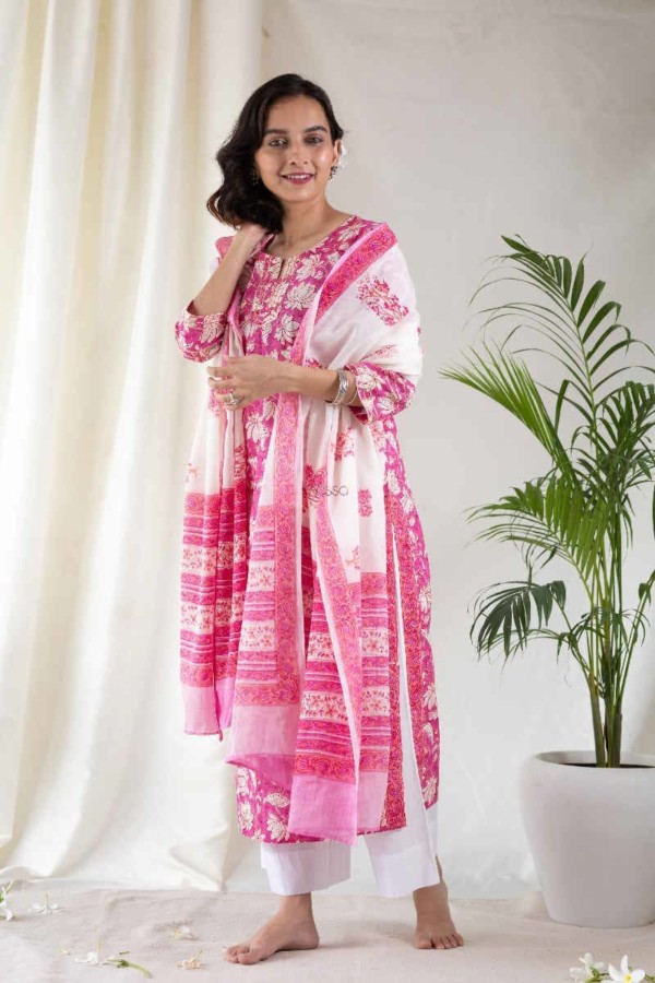 Image for Kessa Kuoj08b Pink White Lotus Jaal Kurta Dupatta Set Featured