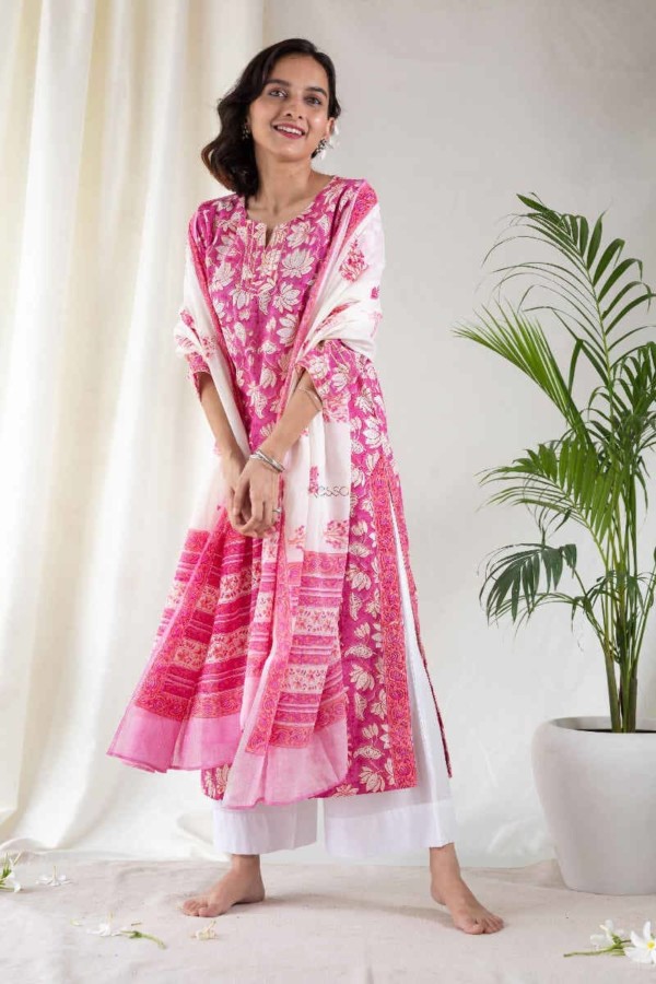 Image for Kessa Kuoj08b Pink White Lotus Jaal Kurta Dupatta Set Front