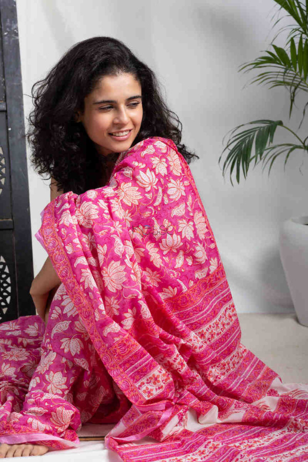 Image for Kessa Kuojs01 Lotus Pink Jaal Chanderi Saree Sitting