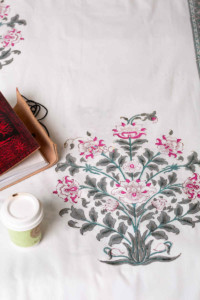 Image for Kessa Kpb17 Baby Pink Block Print Bedsheet Two Pillow Covers Booti