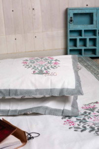 Image for Kessa Kpb17 Baby Pink Block Print Bedsheet Two Pillow Covers Pillows