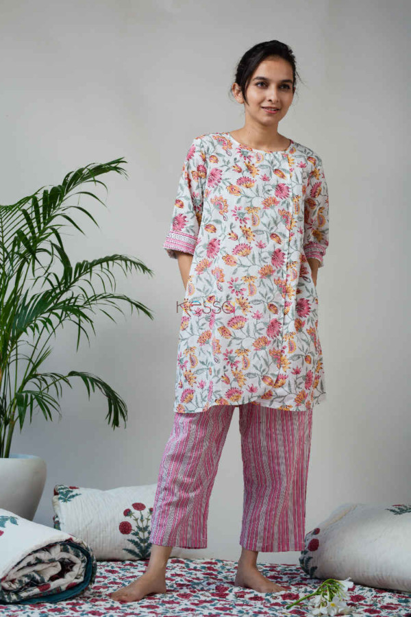 Image for Kessa De20 Clam Shell Jammies Set Featured