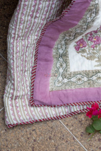 Image for Kessa Kaq57 Bouquet Pink And Green Double Bed Quilt 2