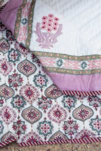 Image for Kessa Kaq58 Lily Pink And Red Double Bed Quilt 1