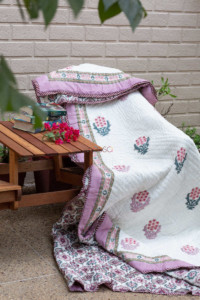 Image for Kessa Kaq58 Lily Pink And Red Double Bed Quilt