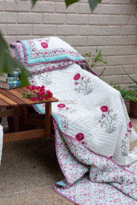 Image for Kessa Kaq60 Claret Pink Flower Double Bed Quilt 1