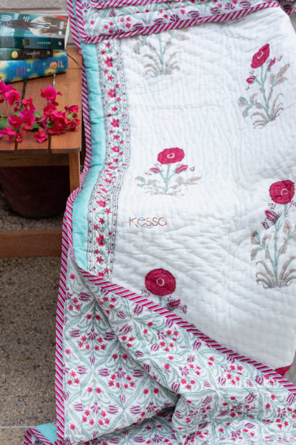 Image for Kessa Kaq60 Claret Pink Flower Double Bed Quilt 2