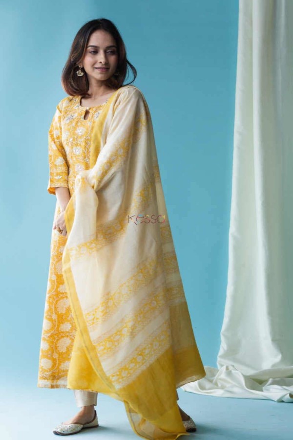 Image for Kessa Snkurta01 Saffron Yellow Chanderi Kurta Dupatta Set Look