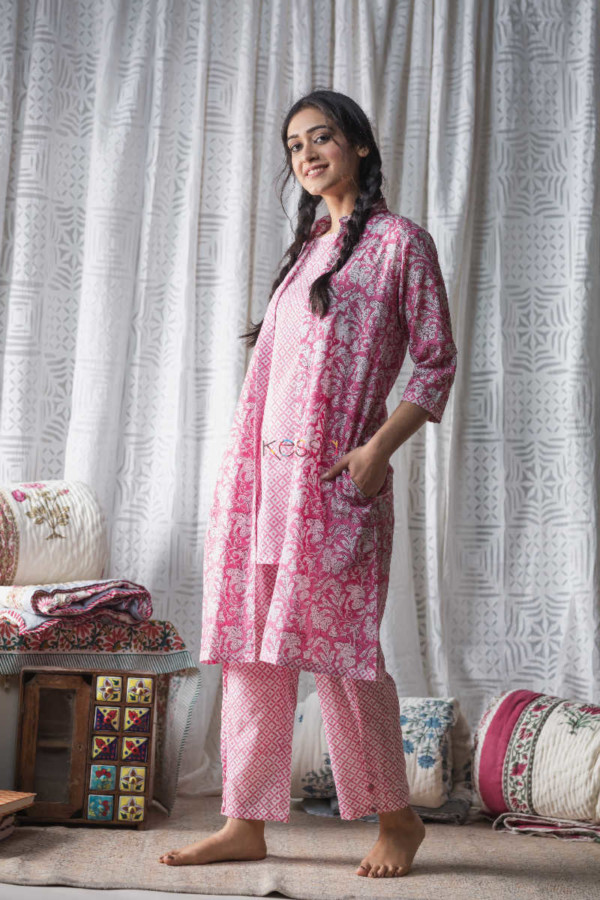 Image for Kessa De50 Persian Pink And White Jammies Set Front
