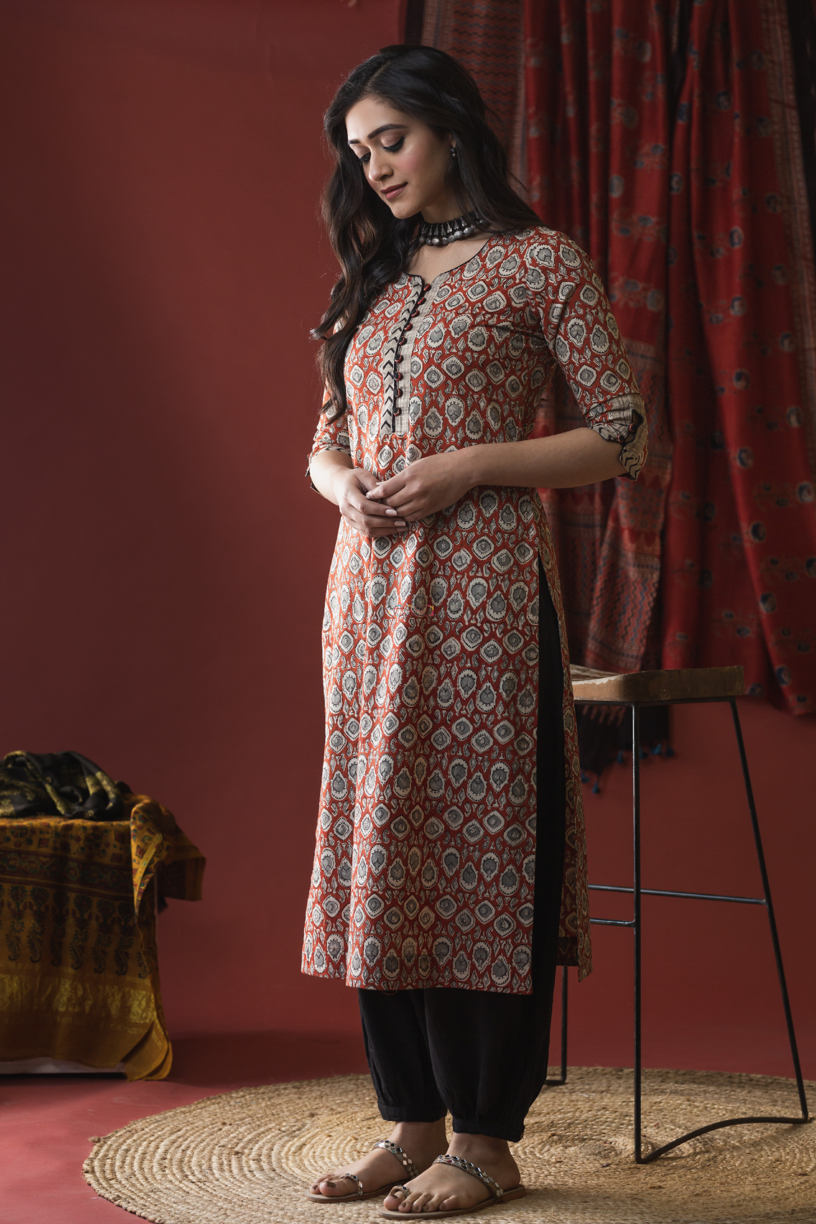 Buy Stylish Boat Neck Kalamkari Blouse Collection At Best Prices Online
