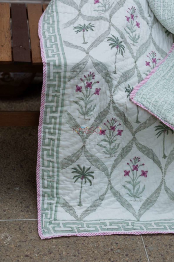 Image for Kessa Kaq100 Powder Ash Palm Tree Double Bed Quilt Front