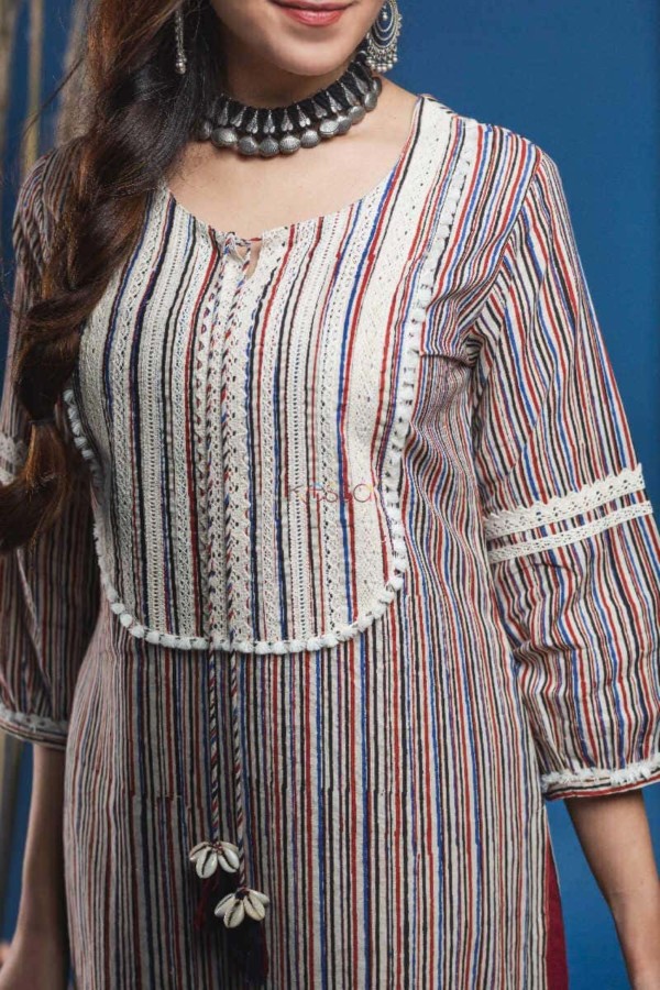 Image for Kessa Wsr164 Dariya Block Printed Striped Kurta With Lace Yoke And Tassels Closeup