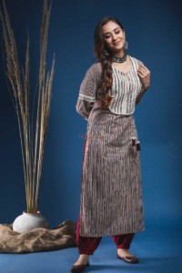 Image for Kessa Wsr164 Dariya Block Printed Striped Kurta With Lace Yoke And Tassels Look