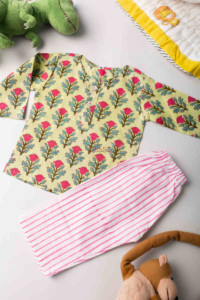 Image for Kessa Wsrk02 French Rose New Born Jammies Set 1 Featured
