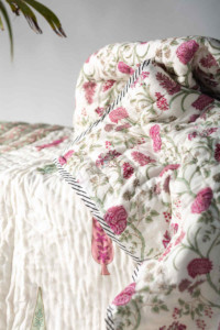 Image for Kessa Kaq130 Spring Wood White Double Bed Quilt Look 1