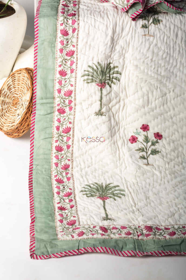 Image for Kessa Kaq131 Pampas White Double Bed Quilt Look