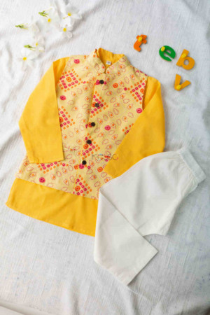 Image for Kessa Aj20 Nazeef Kurta Pajama Set With Jacket Featured