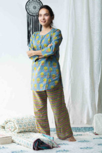 Image for Kessa De78 Meghdhanush Kurta Pajama Set Side
