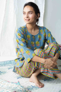 Image for Kessa De78 Meghdhanush Kurta Pajama Set Sitting 1