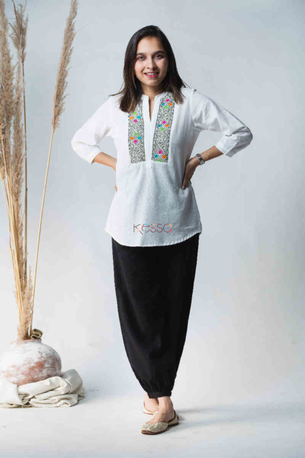 Image for Kessa Avdaf40 Badra Top With Embroidery Details Featured