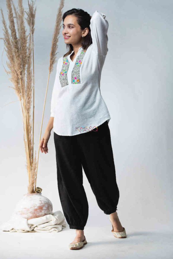 Image for Kessa Avdaf40 Badra Top With Embroidery Details Look